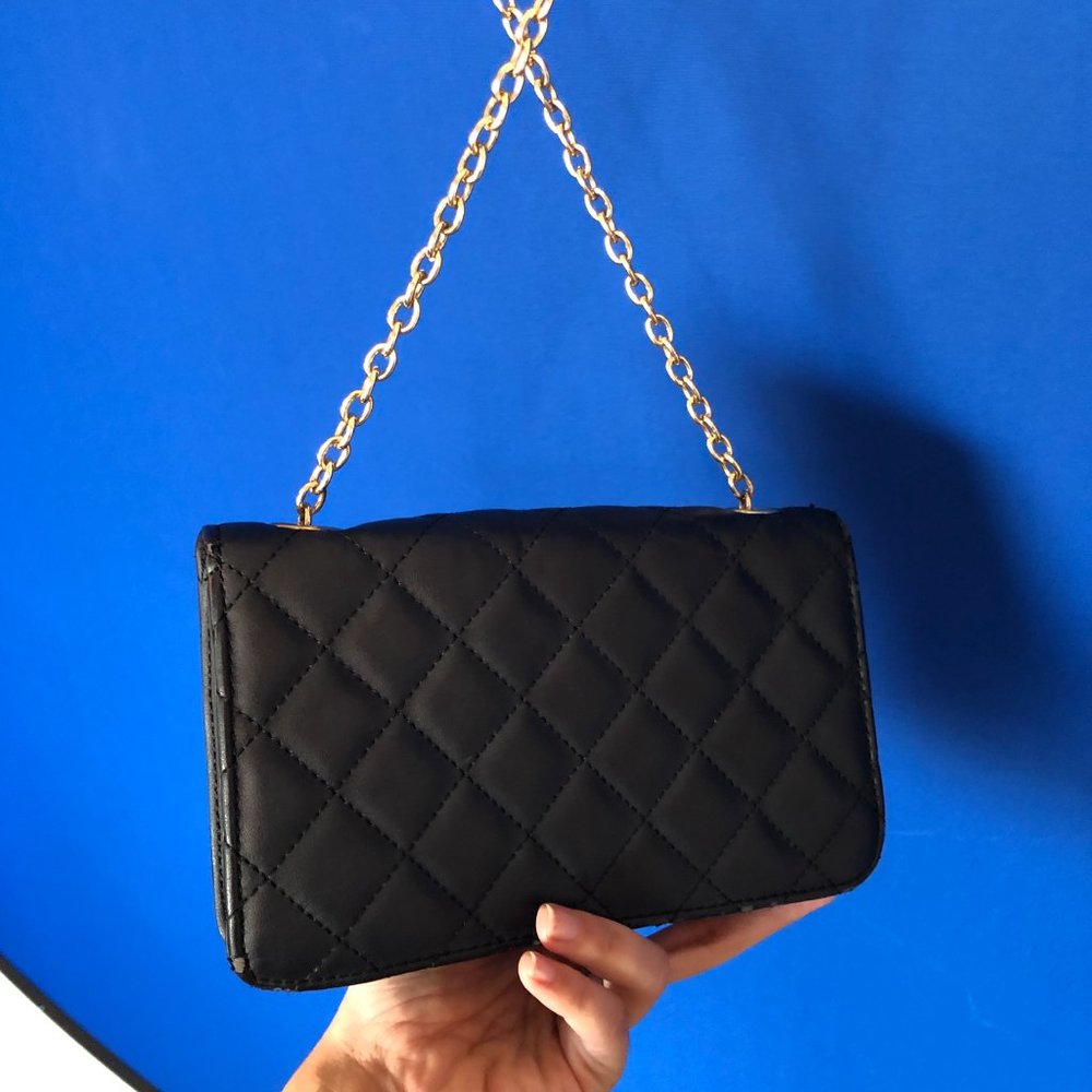 Forever 21 Cute Lace Vinyl Crossbody Bag in Black - Picture 3 of 6